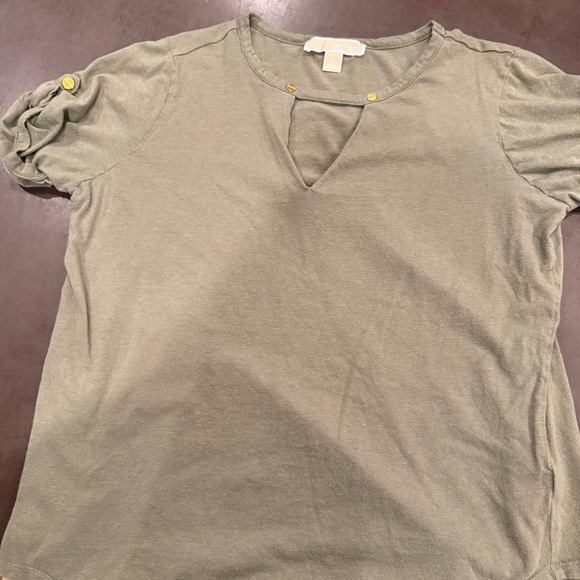 Sanrio Red and Pink Hello Kitty Short Sleeve Tees misc bundle size M - Picture 14 of 16